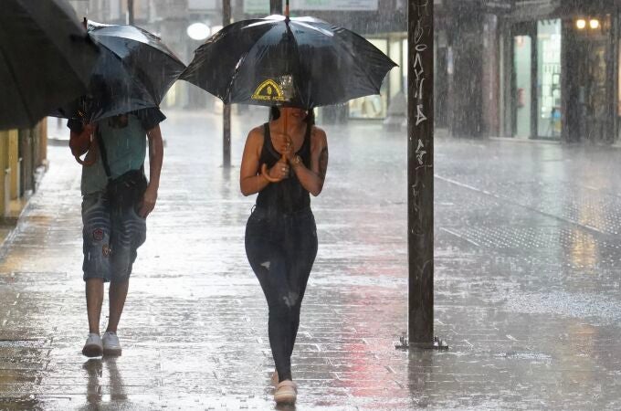 Fuerte tormenta en la capital leonesa