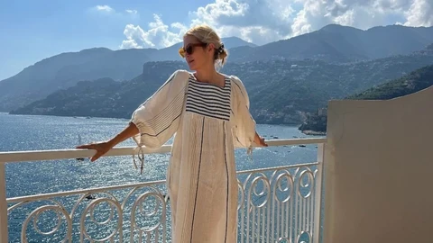 10 Vestidos de Mango para mujeres de 50 y 60 años.