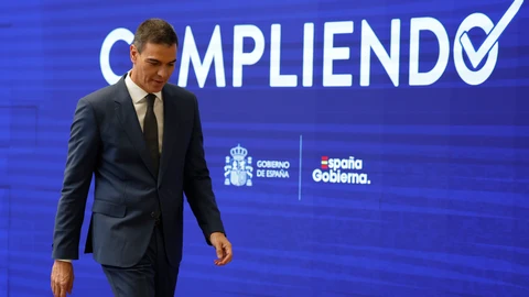 Pedro Sánchez hace balance del curso político