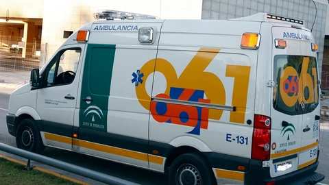 Una ambulancia del 061