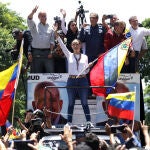 María Corina Machado aboga por una lucha "pacífica" y con "fuerza" por la verdad