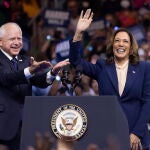 Democratic presidential candidate US Vice President Kamala Harris holds a campaign rally with Democratic vice presidential candidate Tim Walz