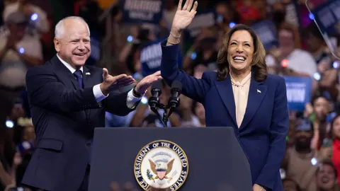 Democratic presidential candidate US Vice President Kamala Harris holds a campaign rally with Democratic vice presidential candidate Tim Walz