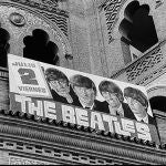 Fotografía de archivo, tomada el 2 de julio de 1965, del cartel anunciador del concierto que ofrecieron The Beatles en la Plaza de Toros de Las Ventas de Madrid.