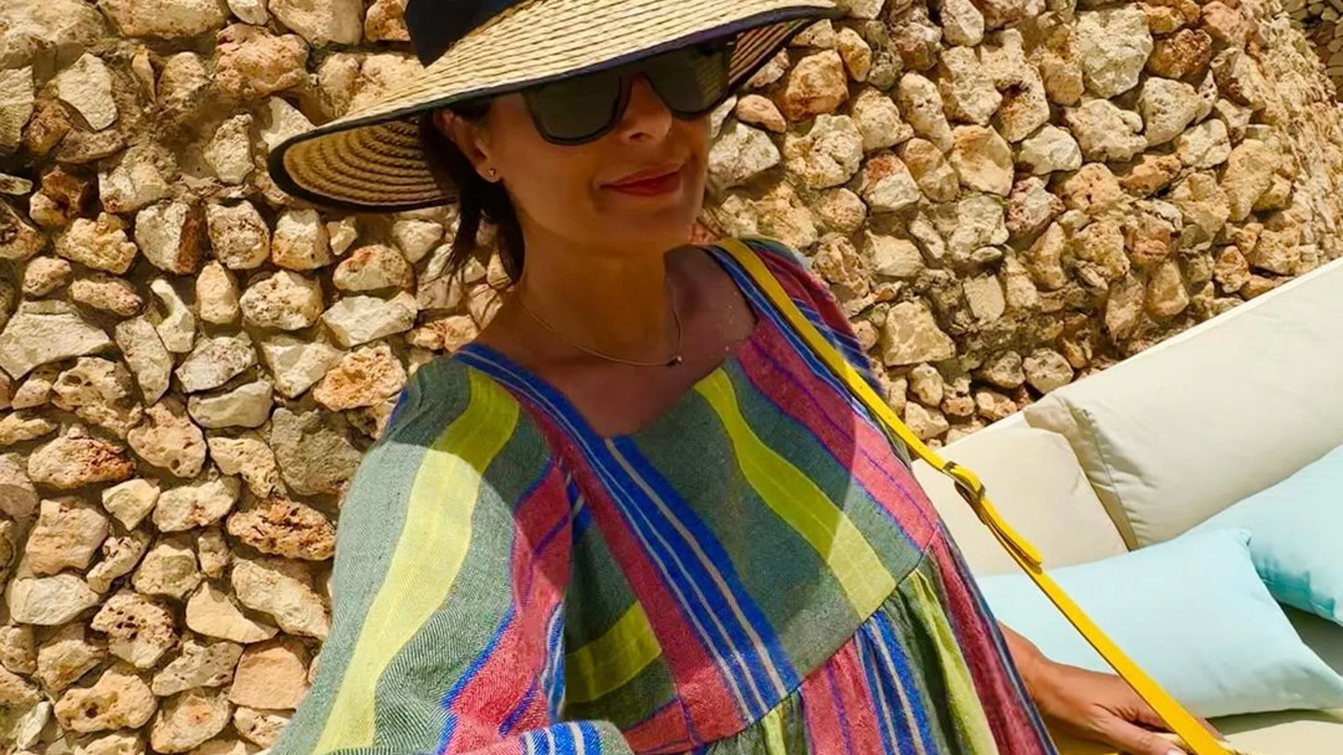 Nuria Roca lleva el color de uñas ideal para mujeres de más de 50 años ...