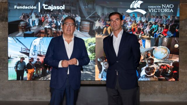 La Fundación Cajasol y la Fundación Nao Victoria acercan la Primera Vuelta al Mundo a colectivos sociales y a la comunidad educativa