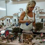 Este pueblo de Granada comienza la instalación de su Belén Monumental en pleno mes de agosto