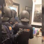 Nueve detenidos en Madrid en la desarticulación de una red criminal que favorecía la inmigración irregular