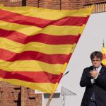 VÍDEO: El Gobierno de Ayuso pide la dimisión de Sánchez después de que Puigdemont haya "desaparecido por arte de magia"