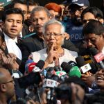 Bangladesh.- Yunus reclama el fin de la violencia antes de tomar posesión al frente del gobierno interino en Bangladesh