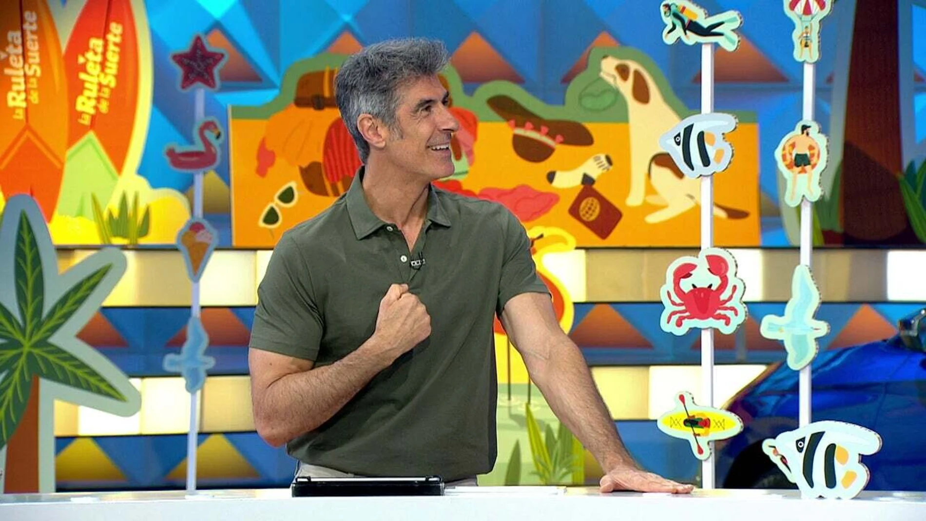 Jorge Fernández en el plató de 'La ruleta de la suerte'
