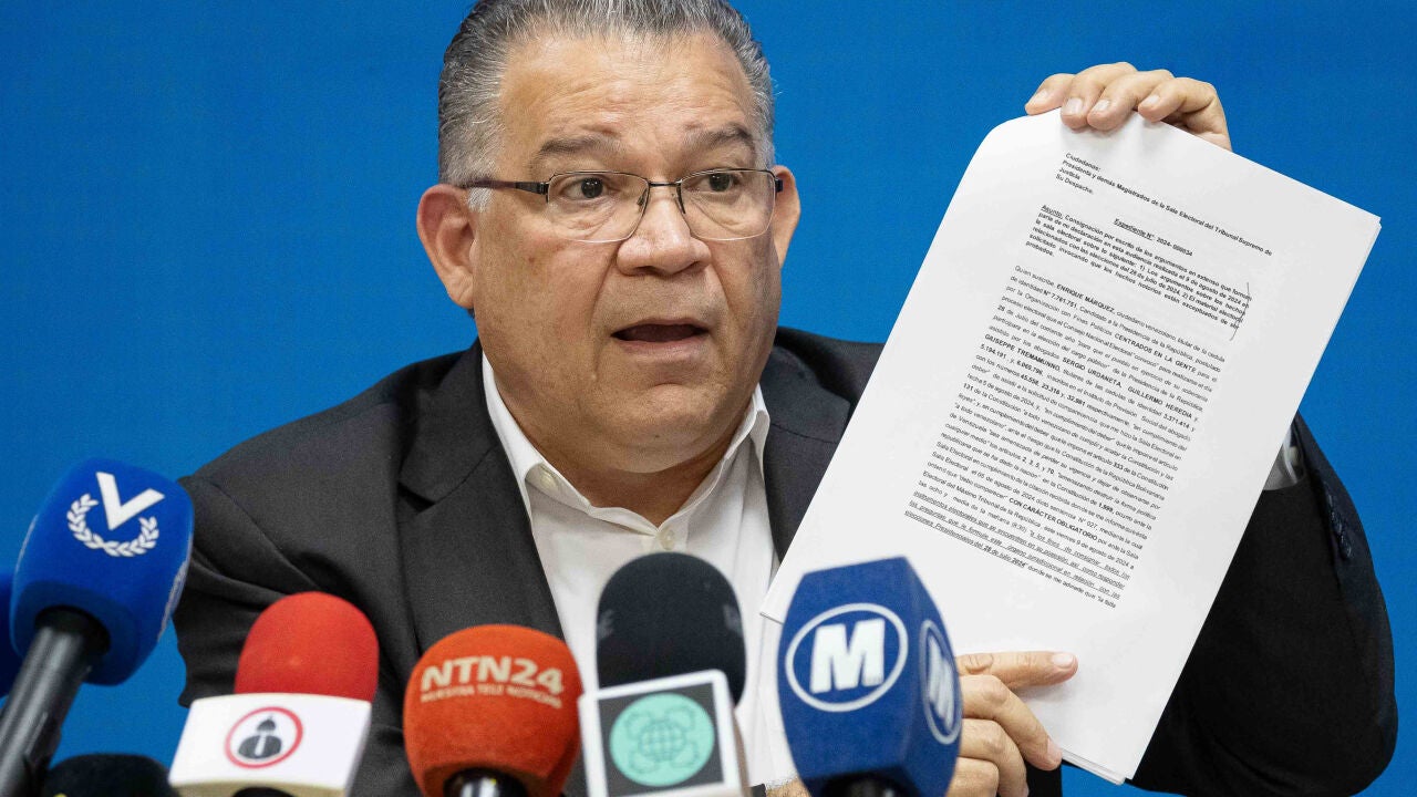 ベネズエラ最高裁判所は、選挙結果を決定するために提出された文書を検討する予定