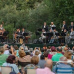 Actuación del grupo de jazz Bruno Sonora junto al Alcázar de Segovia en el Museg
