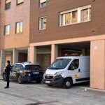 Hallan el cuerpo sin vida de una mujer con signos de violencia tras la extinción de un incendio en una vivienda en Valladolid