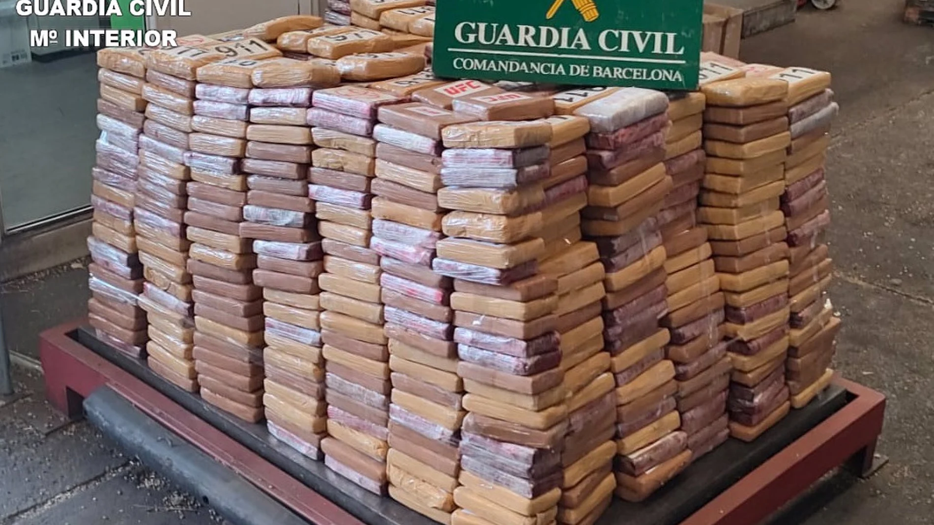 La Guardia Civil se incauta de casi 1.700 kilos de cocaína en el puerto de Barcelona