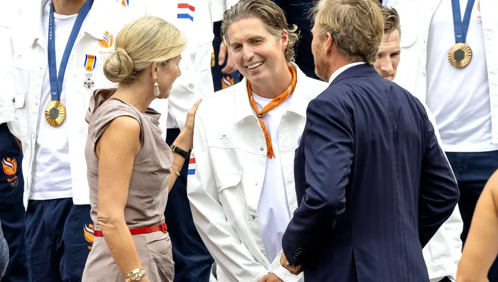 Máxima de Holanda recibe a los medallistas olímpicos 2024.