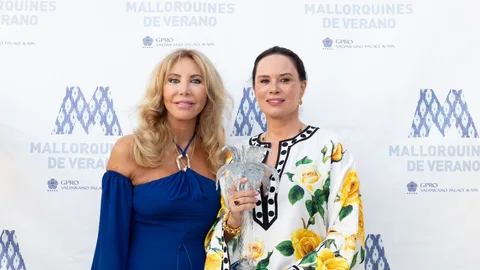 Norma Duval y Celia Forner
