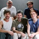 Plantel de "La Huella del Mal", película que se proyectará en Málaga