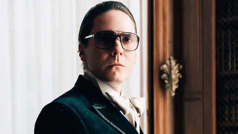 Daniel Brühl, en la piel de Karl Lagerfeld