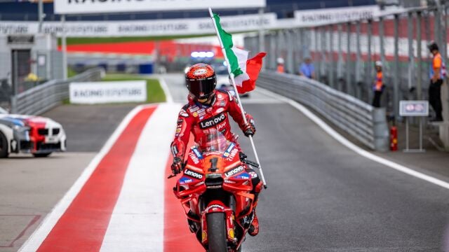 Pecco Bagnaia celebra su tercera victoria consecutiva en el Red Bull Ring