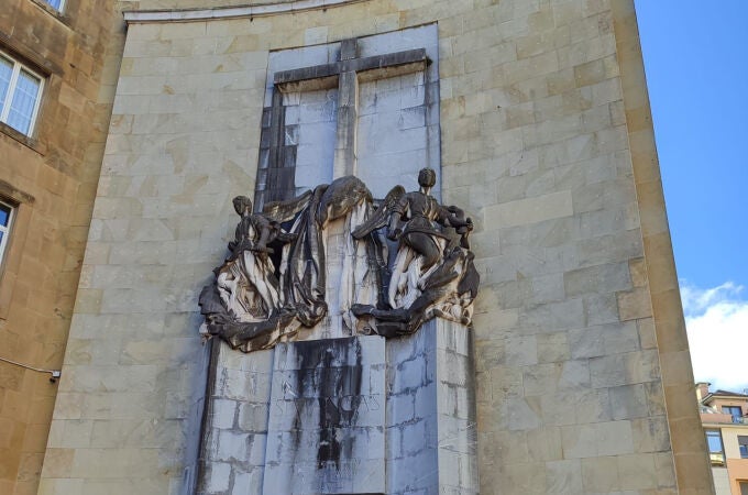 Monumento a las Héroes del simancas