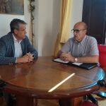 El alcalde de Toro, Rafael González, y el delegado territorial de la Junta de Castilla y León en Zamora, Fernando Prad