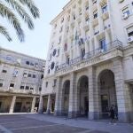 El TSJA avala el despido de un monitor deportivo condenado por mostrar un vídeo sexual a una niña