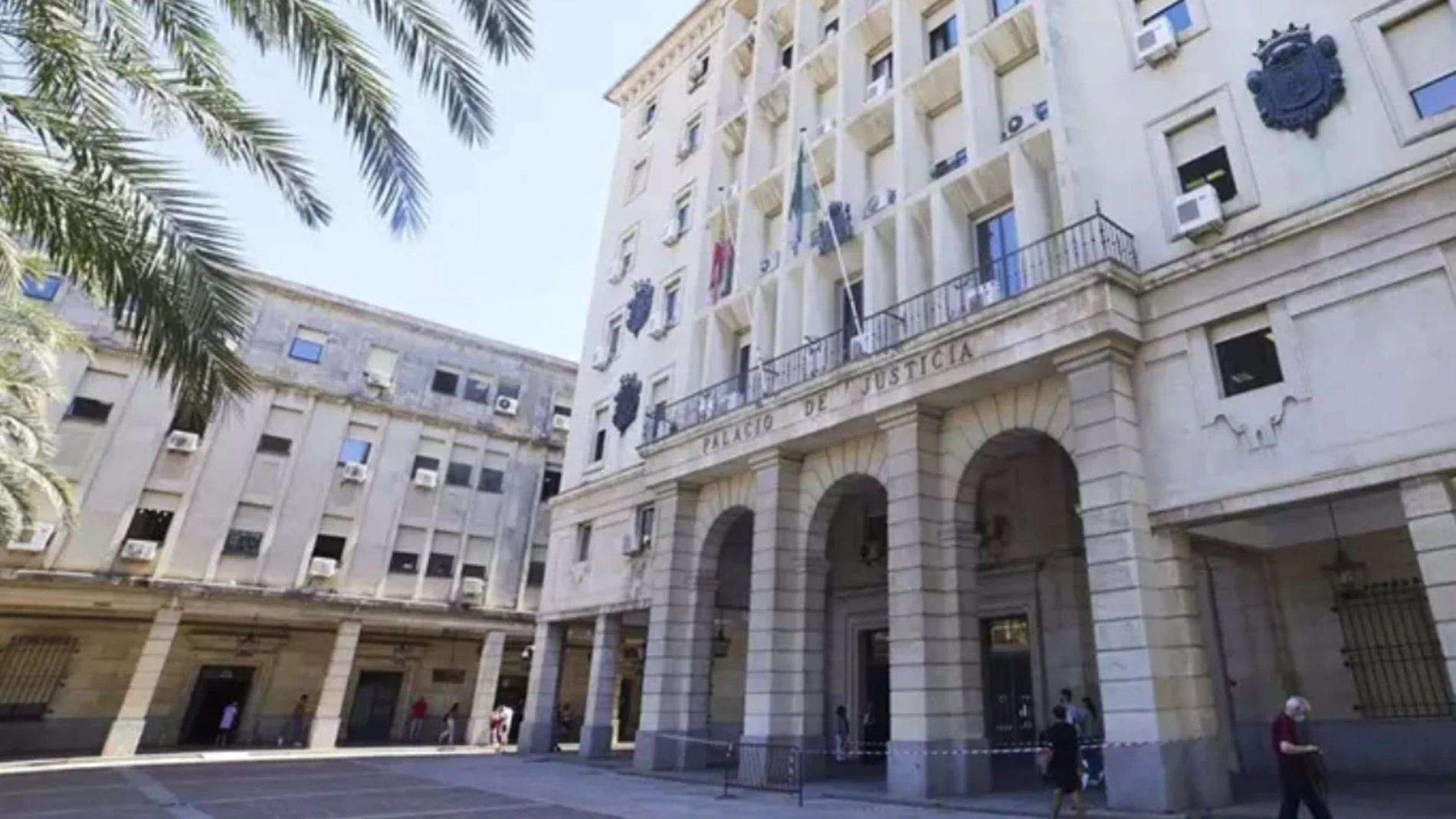 El TSJA avala el despido de un monitor deportivo condenado por mostrar un vídeo sexual a una niña