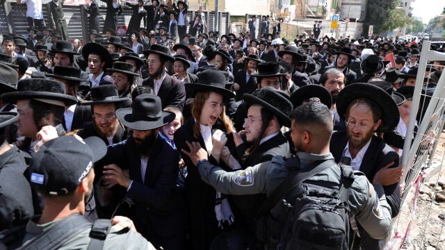 Rally in Jerusalem against the recruitment of ultra-Orthodox Jews into the Israeli army