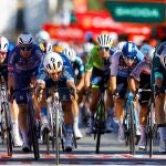 AV.- Ciclismo/Vuelta.- Pavel Bittner vence a Van Aert en un esprint agónico y se estrena en La Vuelta