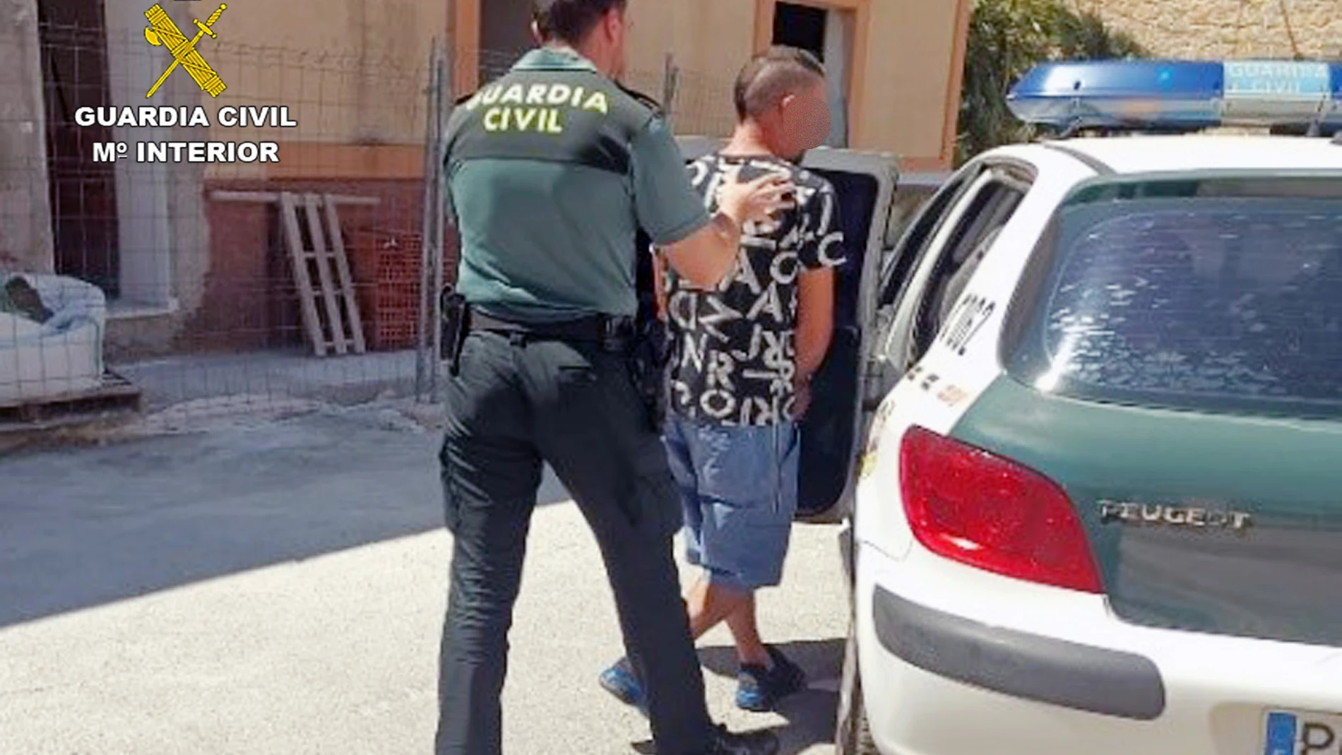 El ahora detenido podría mantener vínculos delincuenciales con otro vecino de Cehegín, detenido el pasado mes por delitos similares