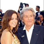 Alain Delon con su hija Anouchka 