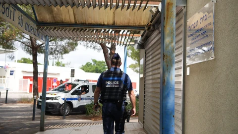 Investigan como terrorista el ataque contra una sinagoga del sur de Francia