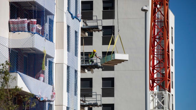 Barrio del Cañaveral. Edificación y venta de viviendas de nueva construcción. 