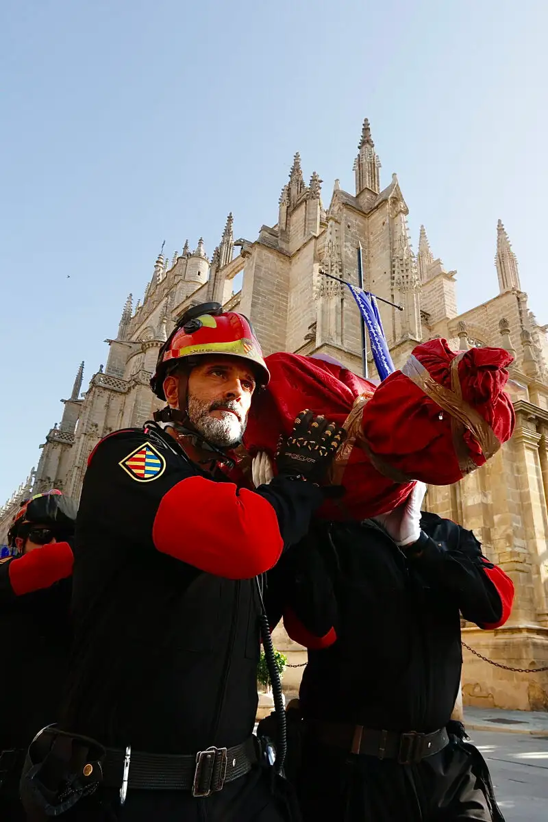 Simulacro de la UME en protección de Bienes de Interés Cultural (BIC) en Sevilla