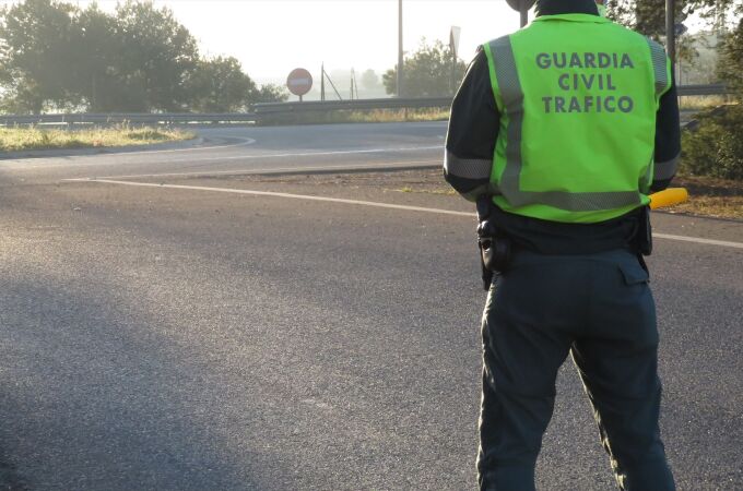 Un agente de la Guardia Civil de Tráfico.
