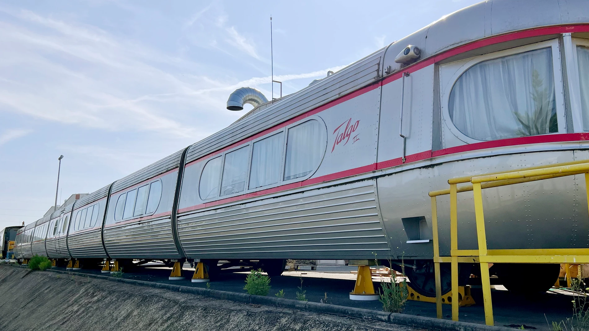 Albares defiende el veto a la opa a Talgo, compatible con libre circulación de capitales Albares defiende el veto a la opa a Talgo, compatible con libre circulación de capitales