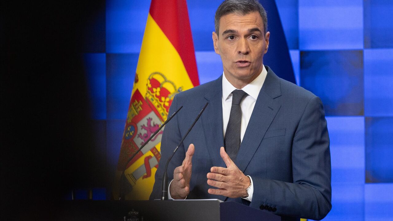 スペインに不定期入国者の帰国は「必須」