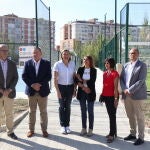 Las consejeras Isabel Blanco y Rocío Lucas, junto al presidente de la Diputación de Zamora, Javier Faúndez, firman un acuerdo de cesión de las pistas deportivas ubicadas en el Centro Público Integrado de Formación Profesional ‘Ciudad de Zamora’