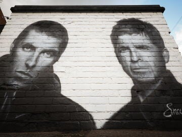 Oasis mural in Manchester