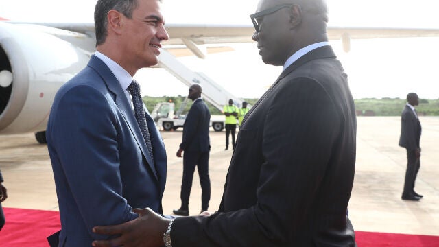 Sánchez reafirma su defensa de la migración circular durante su visita a Senegal