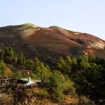 Vista del volcán de La Palma, conocido como Tajogaite, sin signos de actividad volcánica tras casi tres años desde que hiciera erupción, el 19 de septiembre de 2021. El Cabildo de La Palma ha desmentido que se haya producido una reactivación en la erupción.