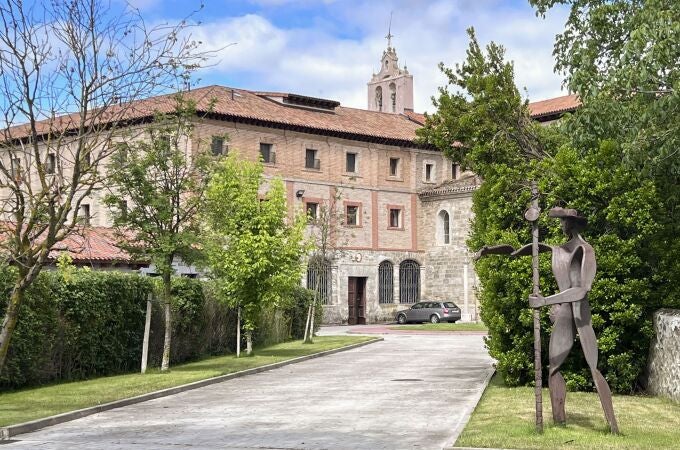 Fachada del convento de Belorado.