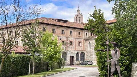 Fachada del convento de Belorado.
