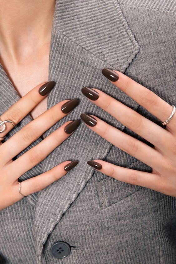 Espresso nails