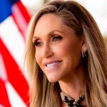 Lara Trump ha dado el salto al mundo artístico con "I Won't Back Down"