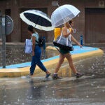 El litoral de Castellón y Valencia, en alerta naranja por fuertes lluvias y granizo