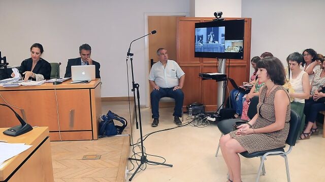 El CGPJ sanciona al juez Piñar por difundir datos que afectaban a un menor en el caso Juana Rivas