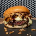 'I-SPAN-IA' Burger de Bendita Burger, premiada como la mejor hamburguesa de Castilla-La Mancha 2022