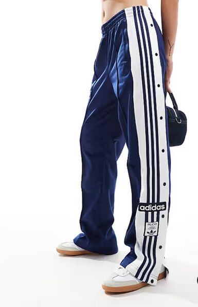 Pantalones Adidas.